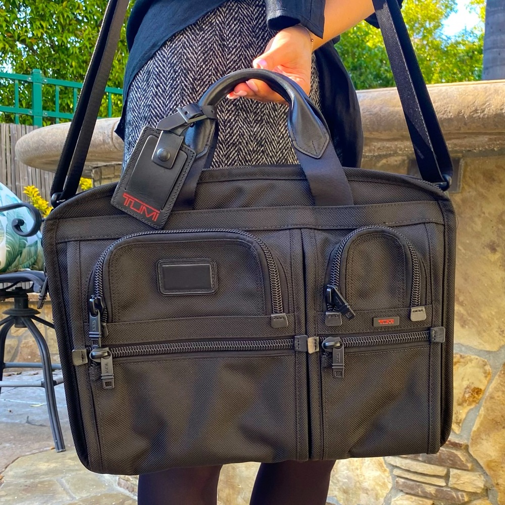 TUMI 26516DH T-pass Laptop Business Briefcase
